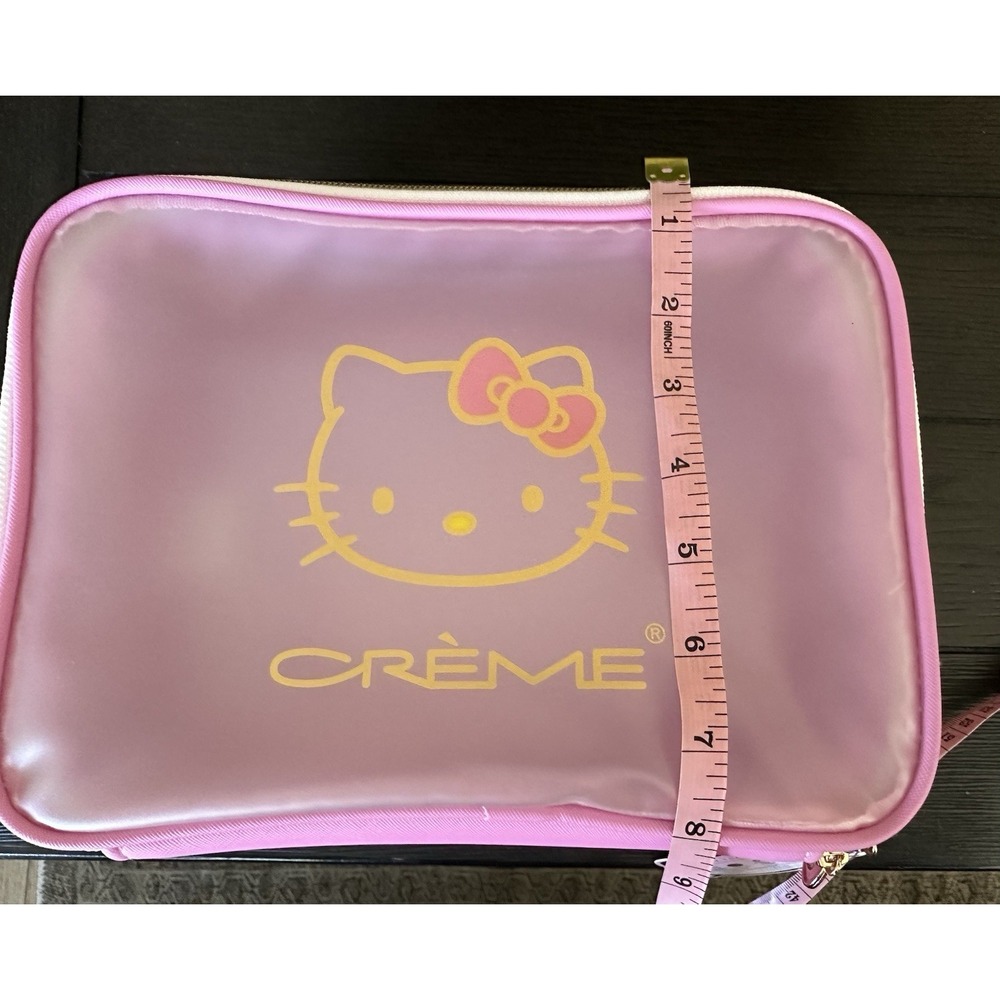 Hello Kitty x Crème Shop Pink Beauty Travel Case Makeup Cosmetic Bag NWT - Picture 3 of 7